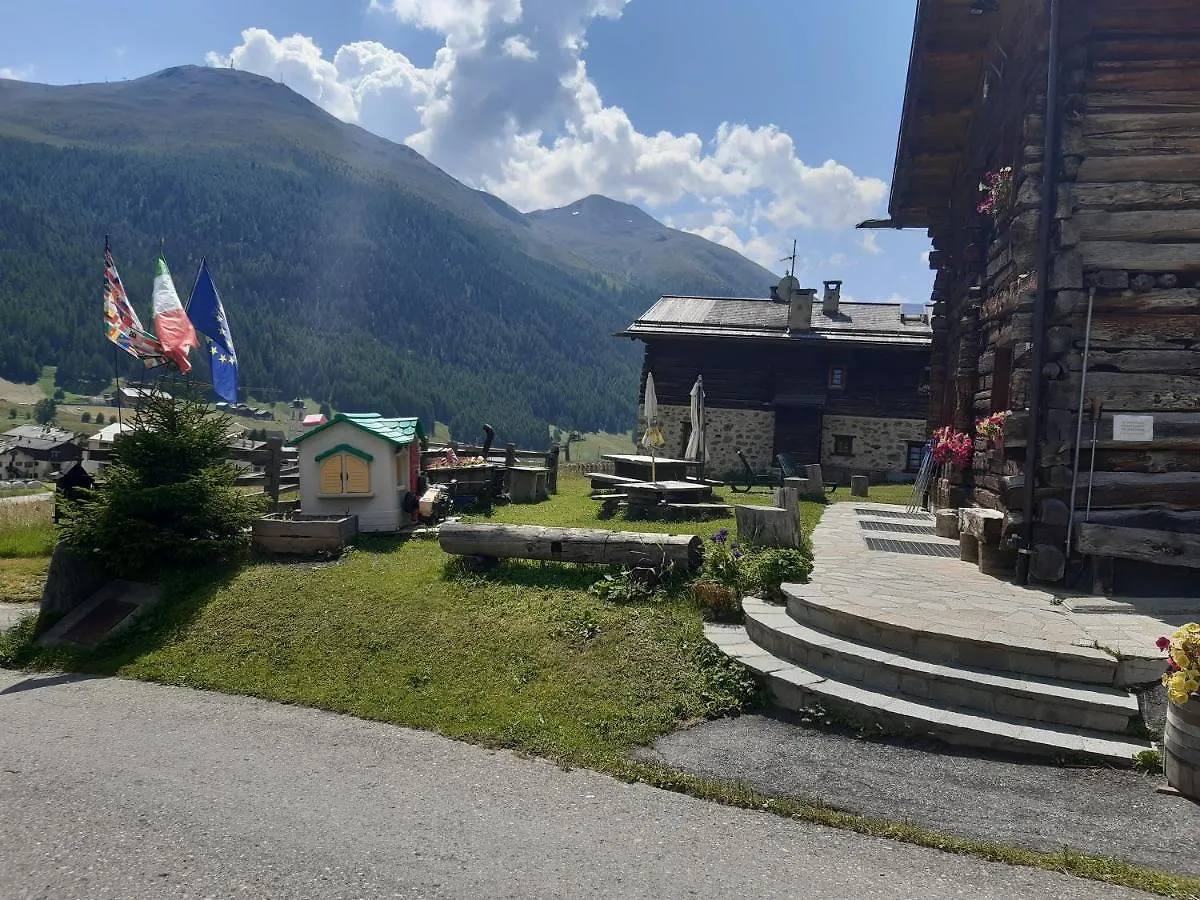 Bait Dossalt Apartment Livigno Italy