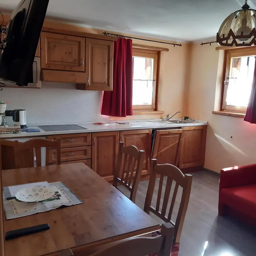 Bait Dossalt Apartment Livigno 0*,  Italy